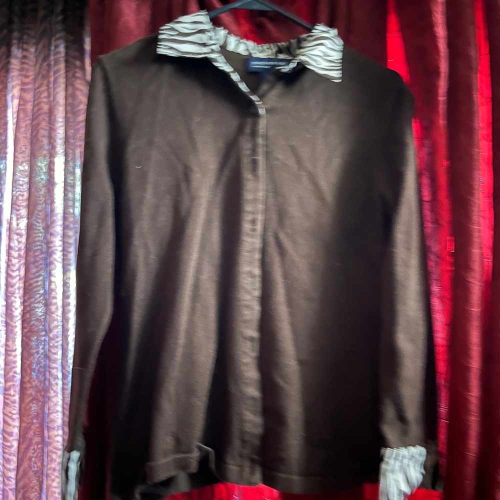 Men's Brown Sweater with Patterned Collar